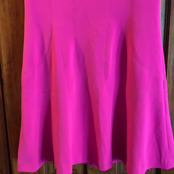 Dress - Picture 2 of 9